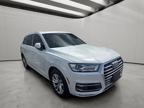Used 2019 Audi Q7 3.0T Premium w/ Convenience Package AWD/4WD image 12
