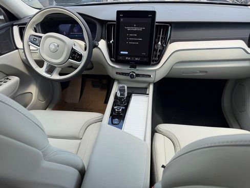 New 2026 Volvo XC60 T8 Ultra w/ Protection Package Premier AWD/4WD image 5