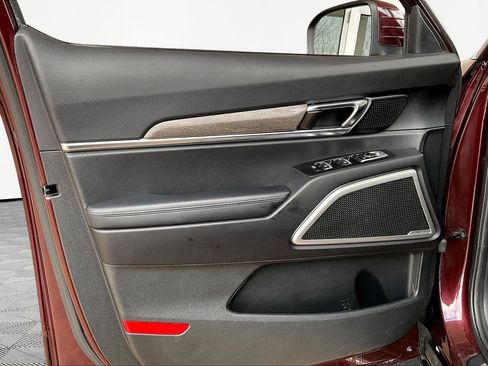 Used 2020 Kia Telluride EX w/ EX Premium Package image 21