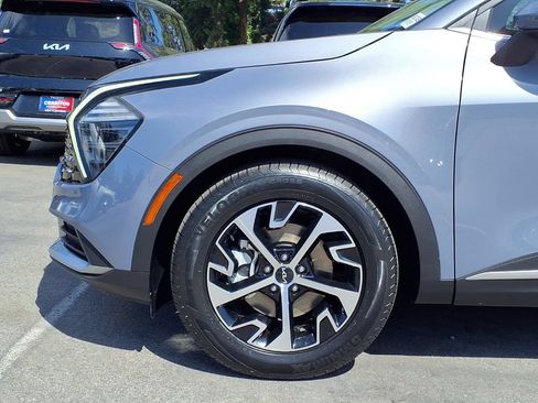 Certified 2024 Kia Sportage EX FWD image 13