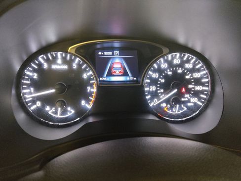 Used 2020 Nissan Pathfinder S image 23