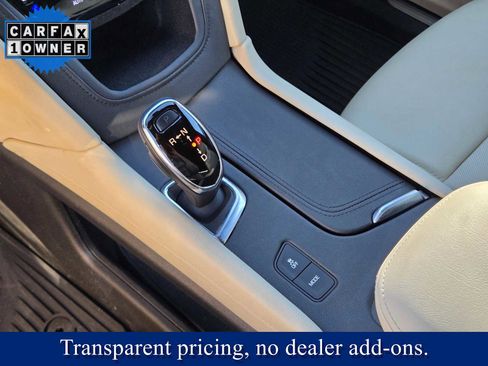 Used 2018 Cadillac XT5 Premium Luxury w/ Driver Assist Package image 29