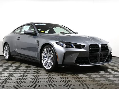 Used 2025 BMW M4 xDrive Competition w/ Parking Assistance Package AWD/4WD image 9