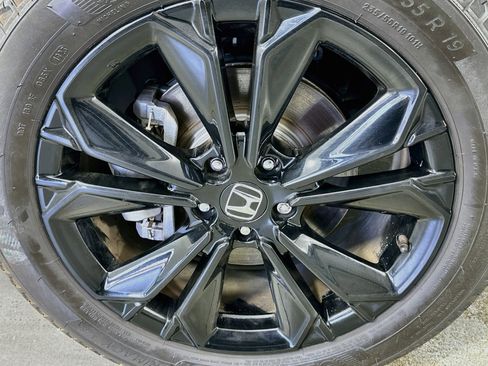 Used 2024 Honda CR-V Sport Touring image 32