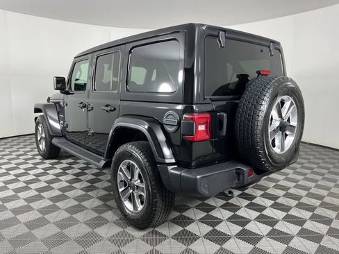 Used 2021 Jeep Wrangler Unlimited Sahara image 7