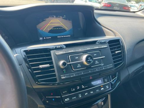 Used 2016 Honda Accord Sport image 22