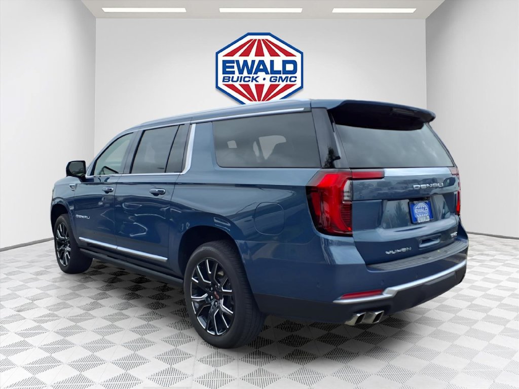 Certified 2026 GMC Yukon XL Denali w/ Denali Reserve Package AWD/4WD image 2