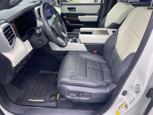 Used 2022 Toyota Tundra Capstone AWD/4WD image 18