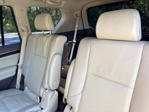 Used 2017 Lexus GX 460 image 28