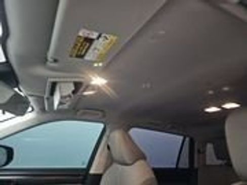 Used 2022 Toyota Highlander L image 14