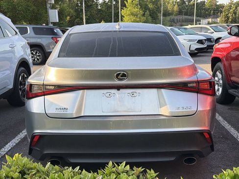 Used 2022 Lexus IS 300 w/ Premium Package RWD image 5