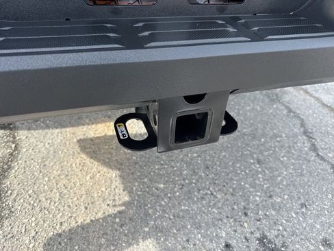 Used 2024 Toyota Tacoma TRD Off-Road image 31