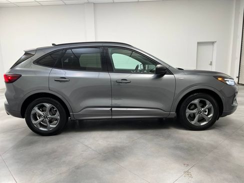 Used 2024 Ford Escape ST-Line w/ Cold Weather Package image 8