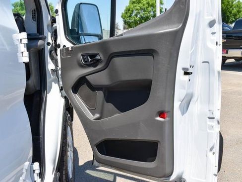 Used 2020 Ford Transit 350 XLT image 30