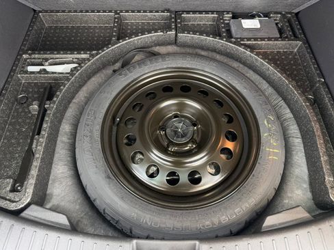 Used 2019 Ford Escape SE image 47