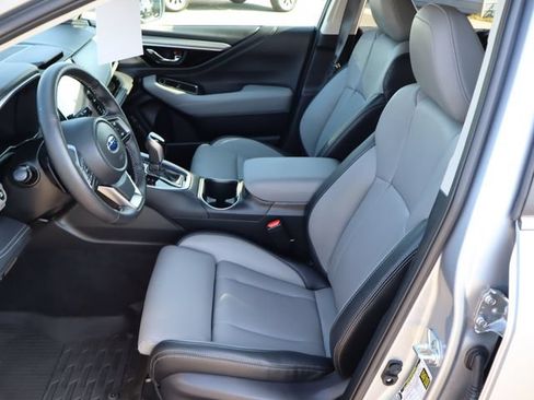 Certified 2025 Subaru Outback Limited AWD/4WD image 18