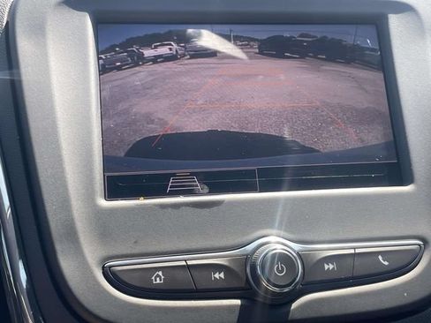 Used 2024 Chevrolet Equinox RS FWD image 18