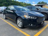 Used 2016 Ford Fusion SE w/ Equipment Group 202A image 2