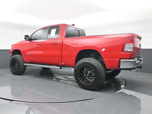 Used 2022 RAM 1500 Big Horn AWD/4WD image 7
