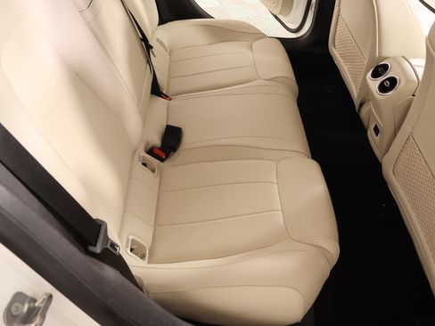 Used 2023 Mercedes-Benz CLA 250 4MATIC image 13