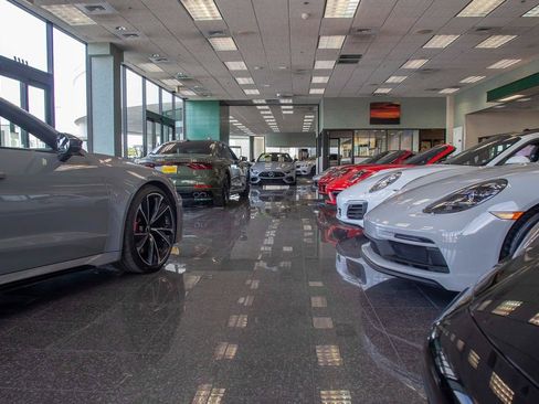 Used 2014 Maserati GranTurismo MC image 48