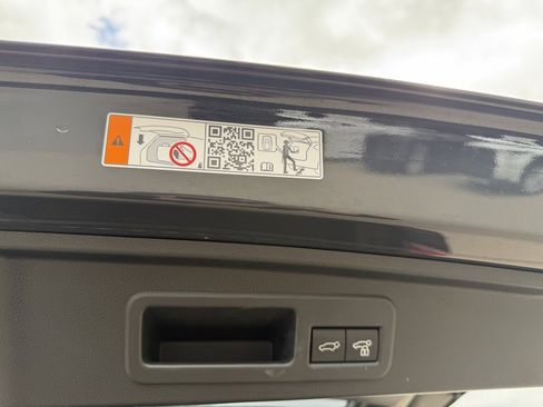 Used 2025 Toyota 4Runner TRD Off-Road Premium image 35