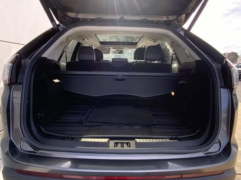 Used 2016 Ford Edge Titanium w/ Equipment Group 302A image 8