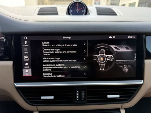 Used 2019 Porsche Cayenne image 25