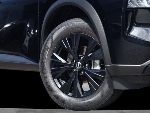 Certified 2023 Nissan Rogue SV w/ SV Premium B Package AWD/4WD image 3