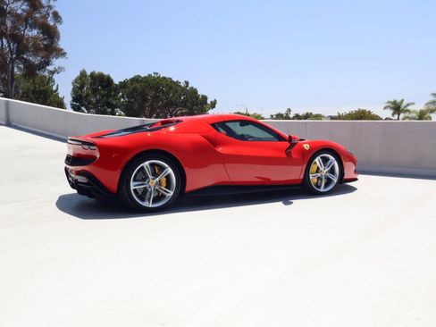 Used 2025 Ferrari 296 GTS RWD image 9