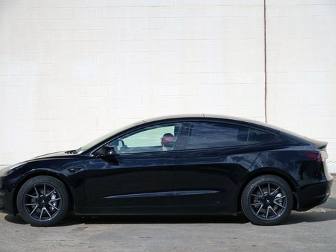 Used 2022 Tesla Model 3 RWD image 46