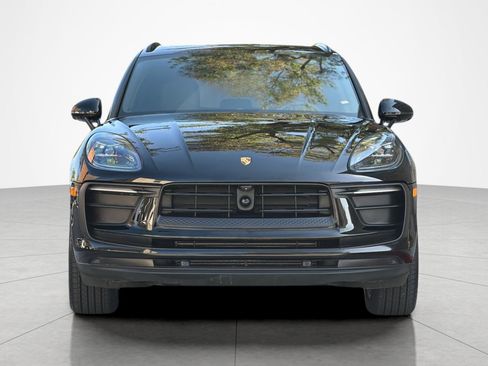 Used 2025 Porsche Macan w/ Premium Package Plus AWD/4WD image 8