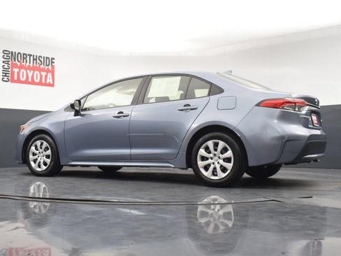 Used 2022 Toyota Corolla LE FWD image 25