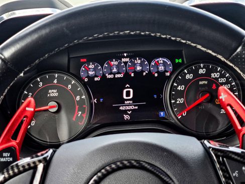 Used 2019 Chevrolet Camaro SS image 35