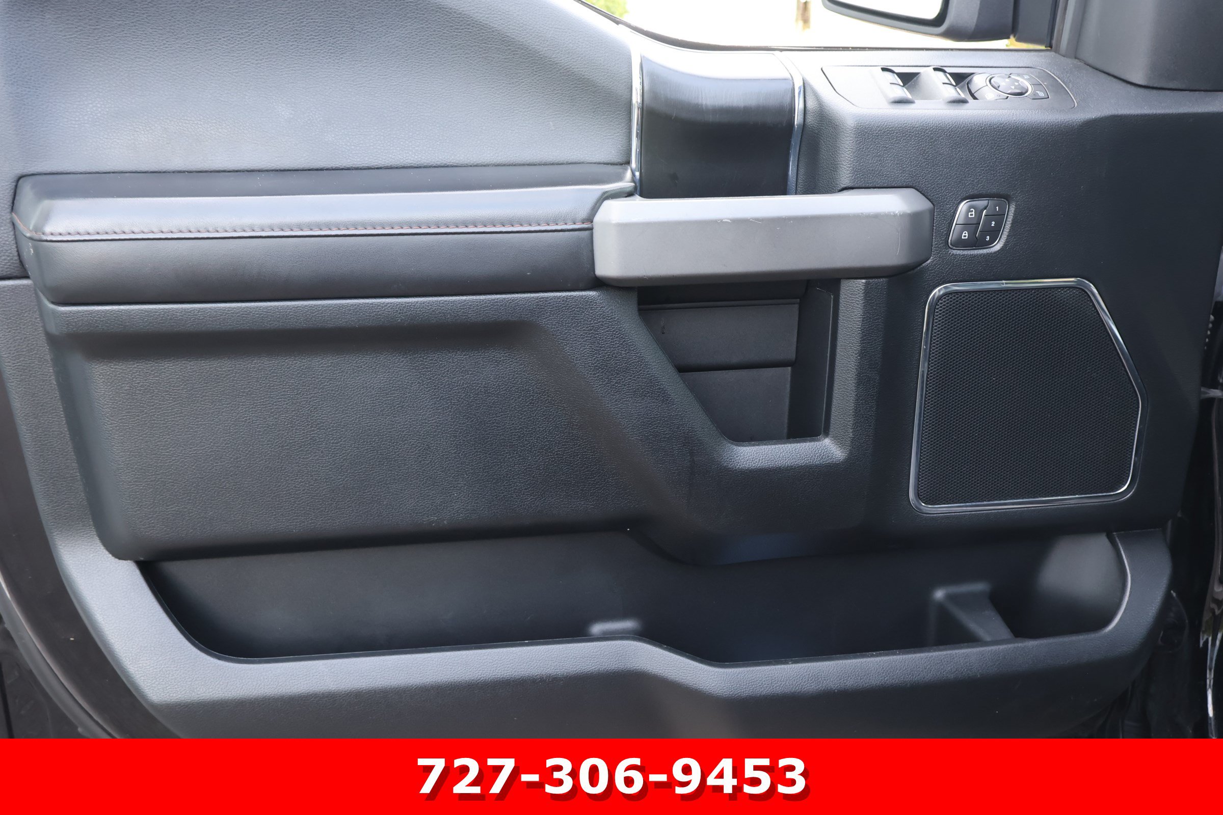 Used 2019 Ford F150 Platinum w/ Equipment Group 701A Luxury AWD/4WD image 13