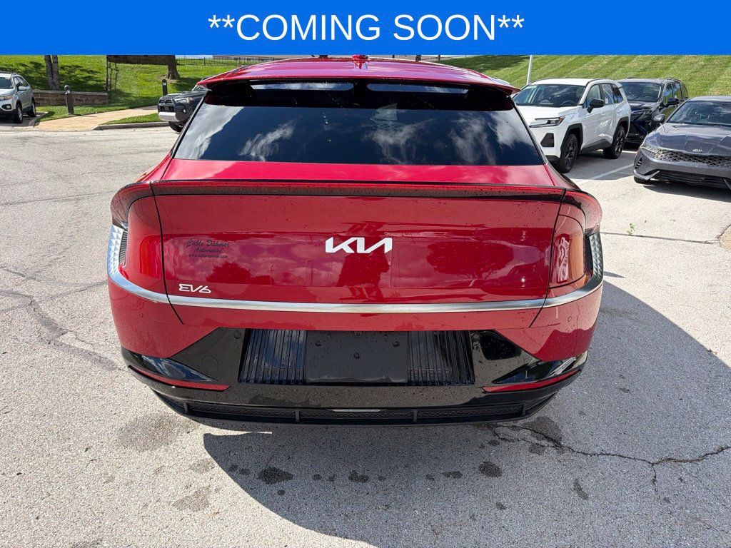 Used 2024 Kia EV6 Wind w/ Wind Technology Package AWD/4WD image 8