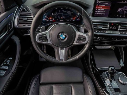 Used 2023 BMW X4 xDrive30i w/ M Sport Package image 17