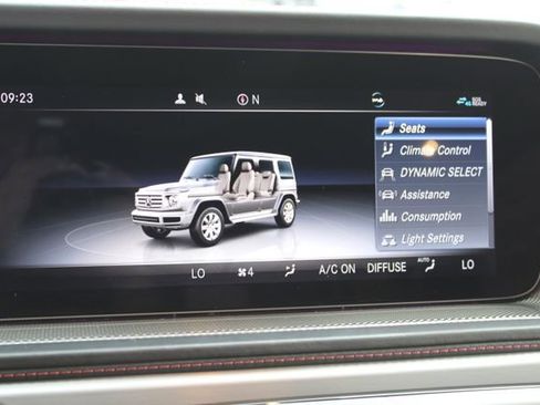 Used 2021 Mercedes-Benz G 550 G 550 image 31