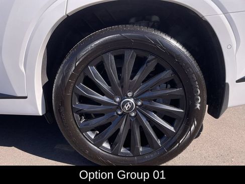 Used 2024 Hyundai Palisade Calligraphy AWD/4WD image 12