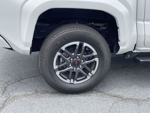 Used 2024 Toyota Tacoma TRD Sport RWD image 7