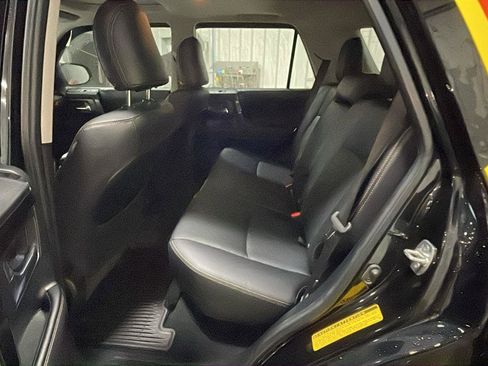 Used 2023 Toyota 4Runner 40th Anniversary SE image 9