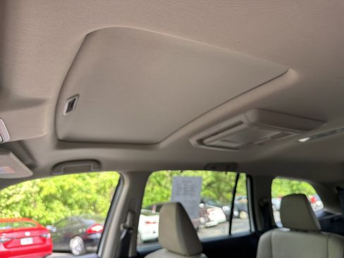 Used 2016 Honda Pilot EX-L image 8