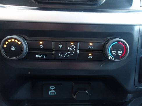 Used 2023 Ford F150 XLT image 15