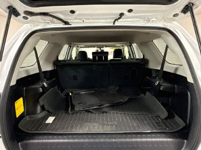 Used 2018 Toyota 4Runner SR5 Premium AWD/4WD image 27