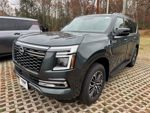 New 2026 Nissan Armada Platinum Reserve image 3