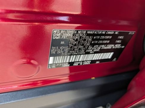 Used 2024 Toyota RAV4 XLE Premium FWD image 38