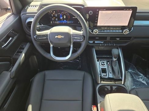New 2026 Chevrolet Colorado LT w/ LT Convenience Package AWD/4WD image 8