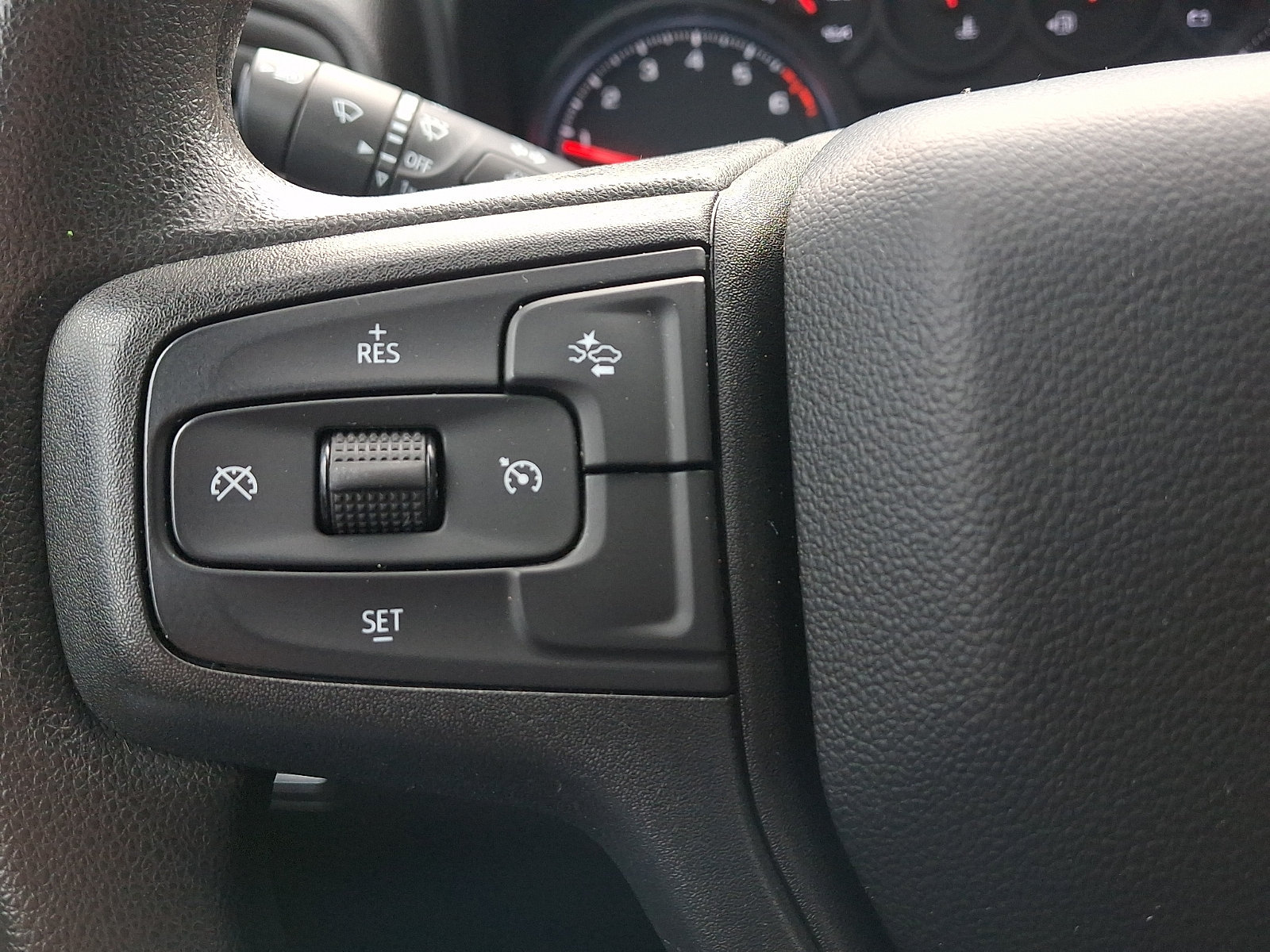 Used 2023 Chevrolet Silverado 1500 Custom AWD/4WD image 21