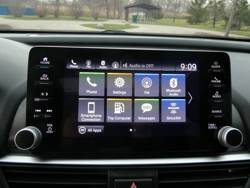Used 2021 Honda Accord Sport image 17