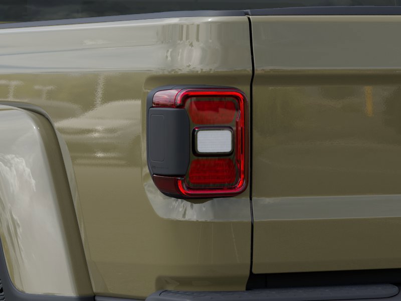 New 2026 Jeep Gladiator Mojave w/ Steel Bumper Group AWD/4WD image 9